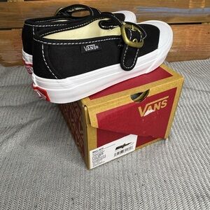 Vans Kids Black Canvas Mary Jane shoes